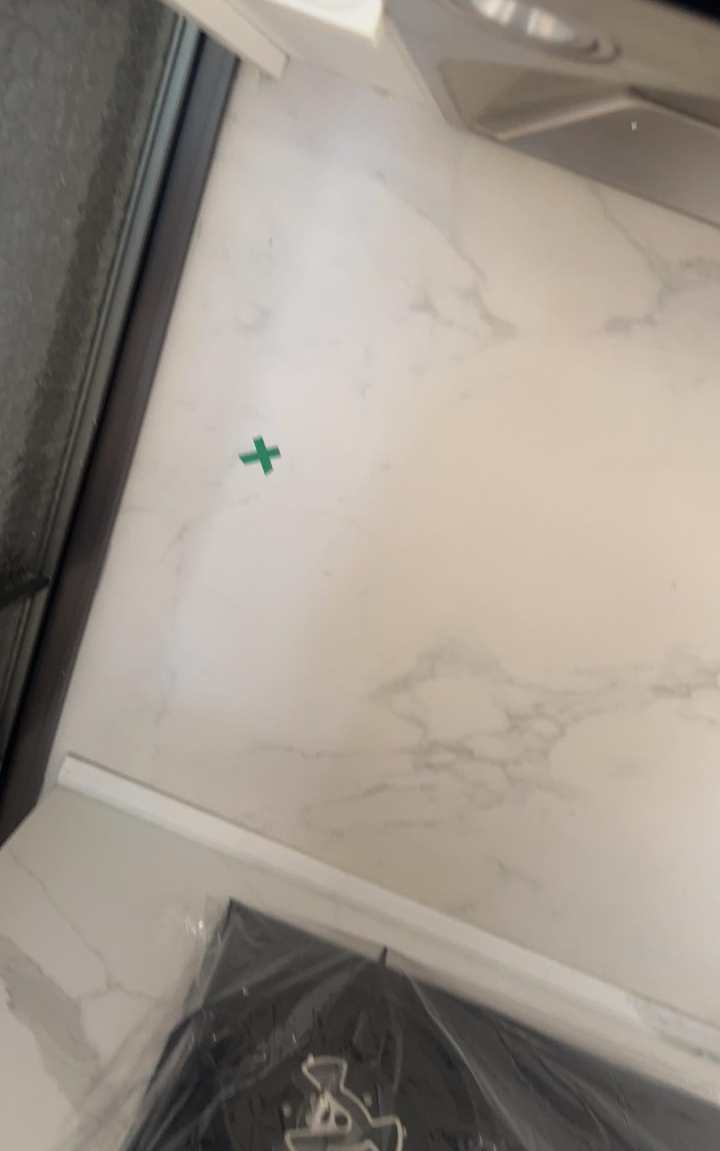 长春验房现场照片 · 厨房 · 北墙石材空鼓